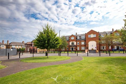 2 bedroom flat to rent, Queens, Cambridge Square, Middlesbrough TS5