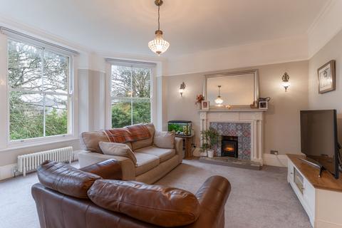 4 bedroom flat for sale, Fields Road, Newport, NP20