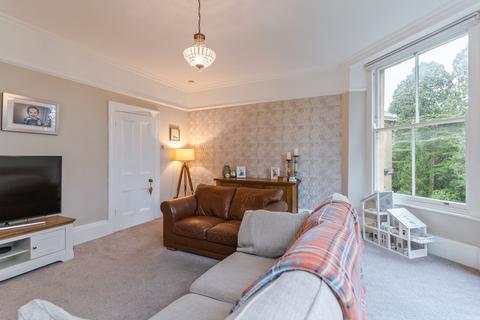 4 bedroom flat for sale, Fields Road, Newport, NP20