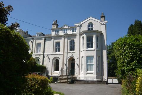 2 bedroom flat to rent, Ivonhurst, 9 The Firs, Altrincham, Greater Manchester, WA14