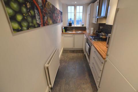 2 bedroom flat to rent, Ivonhurst, 9 The Firs, Altrincham, Greater Manchester, WA14