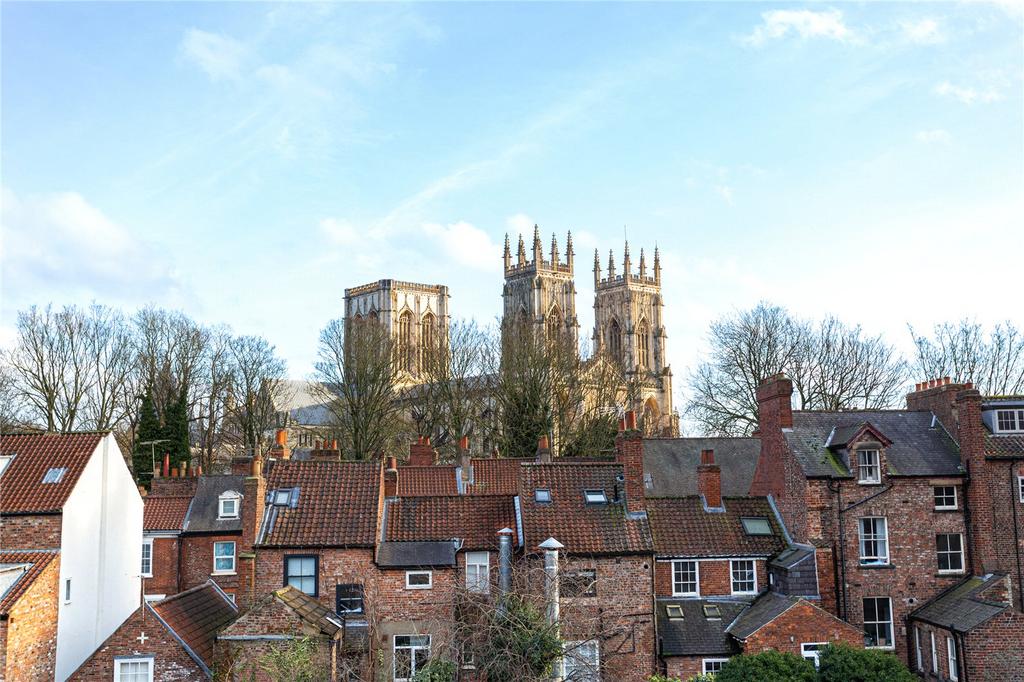 Apartment in North Yorkshire - View 5