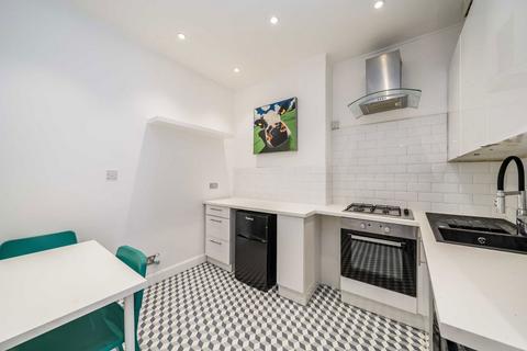 1 bedroom flat to rent, Ritherdon Road, London SW17