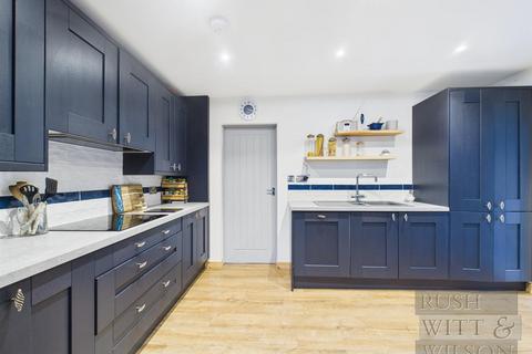 undefined, The Ridge, Hastings