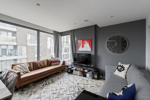 3 bedroom apartment to rent, Onyx Apartments, London N1C