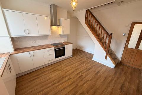 2 bedroom terraced house for sale, Tomlinson Street, Horwich, Bolton, Greater Manchester, BL6