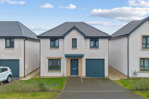 undefined, Lumsden Wynd, Gilmerton, Edinburgh, EH17