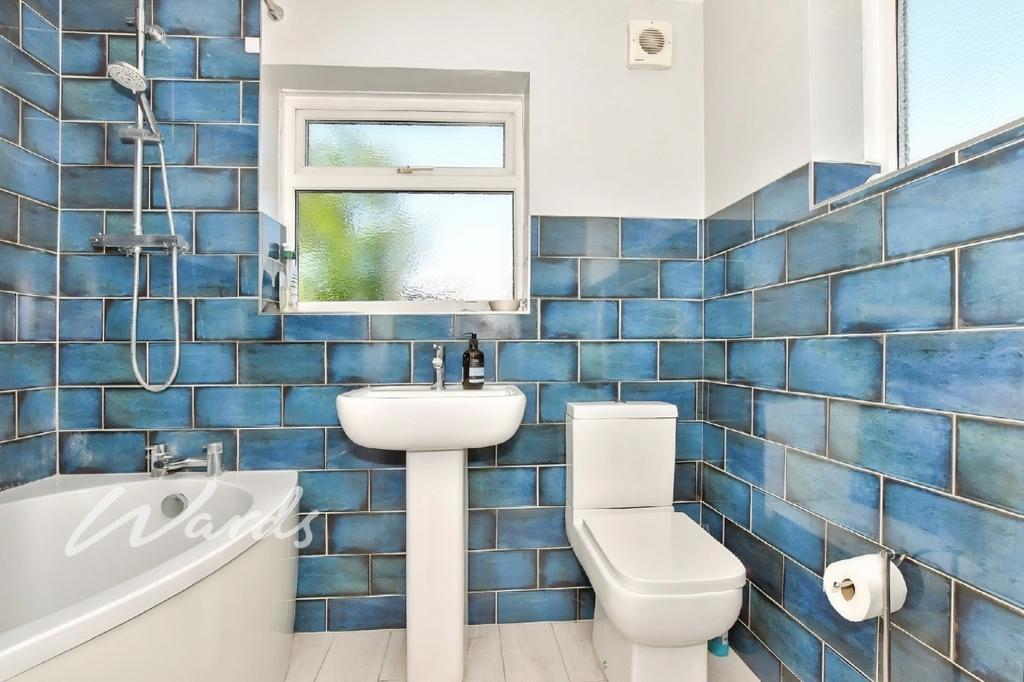 13b2da7d-Bathroom