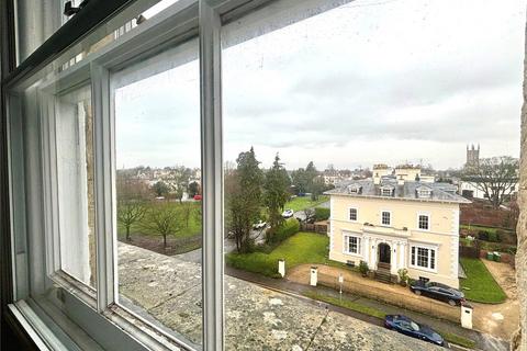 2 bedroom apartment for sale, Lansdown Crescent, Cheltenham, Gloucestershire