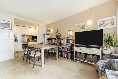 1 bedroom flat to rent, Fairmont Avenue, London E14