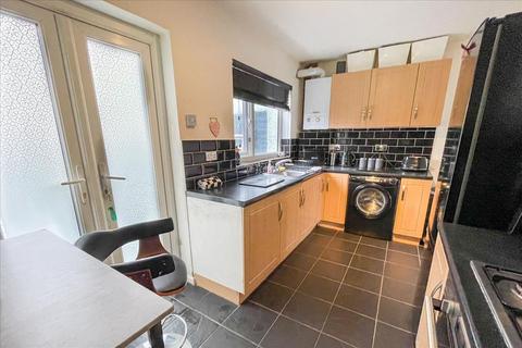 2 bedroom terraced house for sale, Gloucester Road, Feltham, Middlesex, TW13