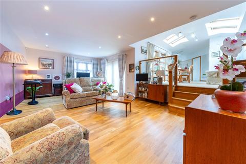 2 bedroom bungalow for sale, Warden Close, Maidstone, ME16