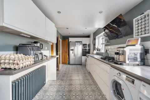 4 bedroom semi-detached house for sale, Hudson Close, Oakham