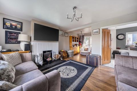 4 bedroom semi-detached house for sale, Hudson Close, Oakham