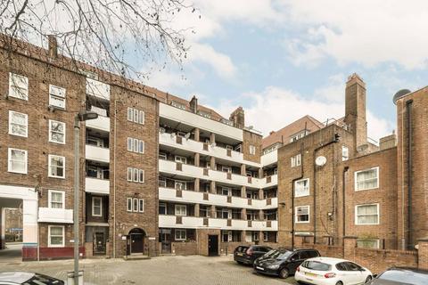2 bedroom flat for sale, Stamford Hill, London N16