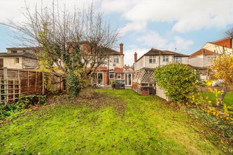 undefined, Melbury Avenue, Southall UB2