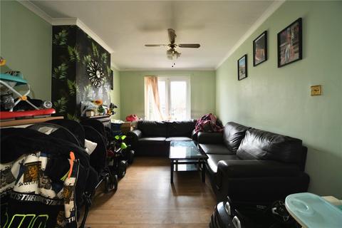 2 bedroom terraced house for sale, Winding Way, Dagenham, RM8