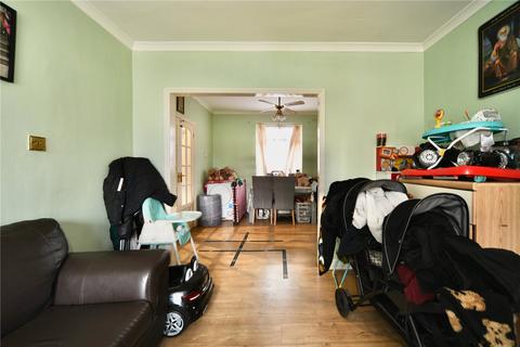 2 bedroom terraced house for sale, Winding Way, Dagenham, RM8