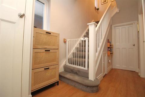 3 bedroom semi-detached house for sale, Hazeldene, Whitley Bay