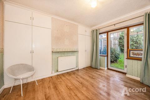 3 bedroom semi-detached house for sale, Trescoe Gardens, Romford, RM5