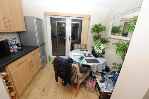 2 bedroom semi-detached bungalow for sale, Barden Drive, Eldwick, Bingley