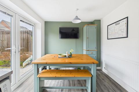 3 bedroom end of terrace house for sale, Kingfisher Drive, Lydney GL15