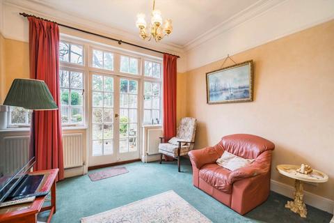 undefined, Heathfield Road, London W3