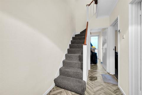 3 bedroom terraced house for sale, Luffield Road, London, SE2