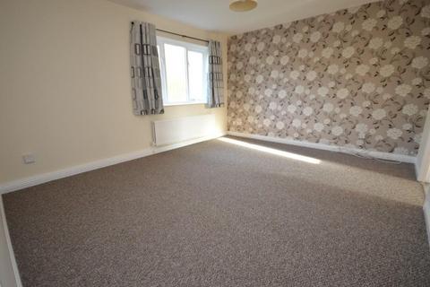 2 bedroom flat to rent, Syon Park Close, West Bridgford, Nottingham, Nottinghamshire, NG2