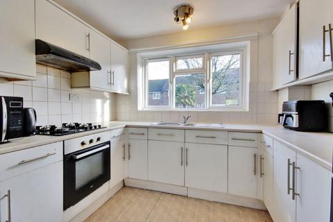 4 bedroom terraced house for sale, Caxton Close,Hartley,Longfield,Kent,DA3 7DP