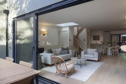 2 bedroom flat for sale, Forest Hill Road, London, SE22