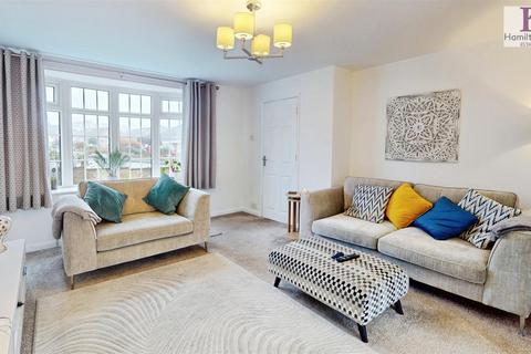 3 bedroom semi-detached house for sale, St Andrews Drive, Brighouse