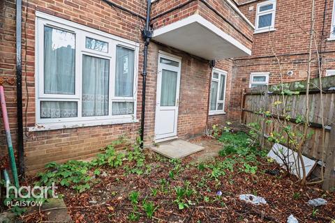 3 bedroom apartment for sale, Vincent Street Canning Town, London