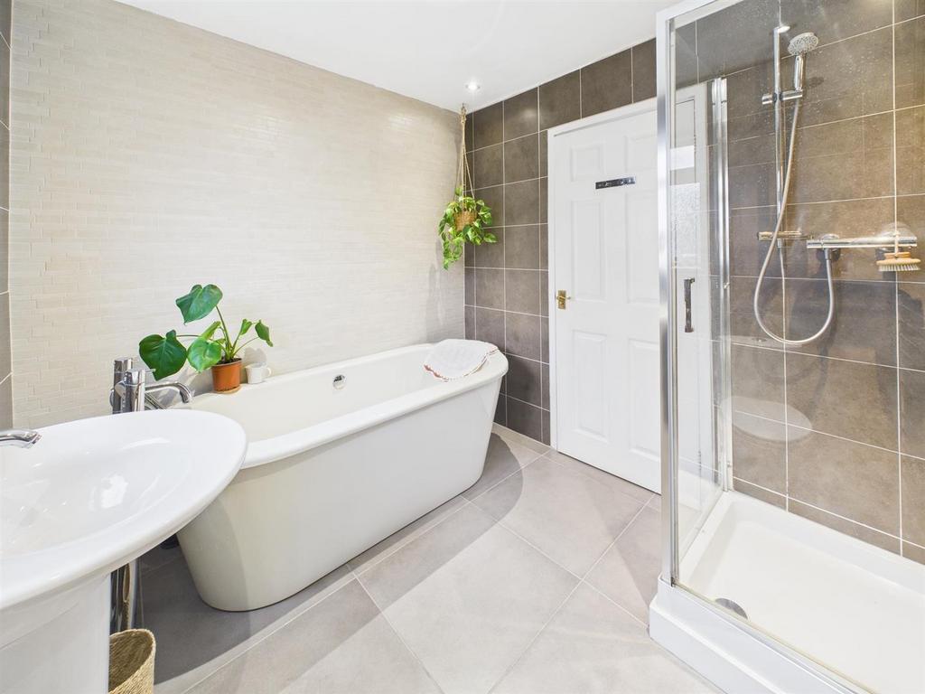 Bath 2.jpg
