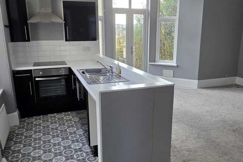 1 bedroom apartment to rent, 20 Hartley Avenue Flat 1