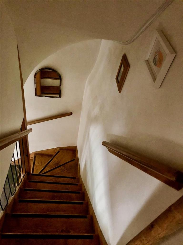 Bridge cottage - stairs to lower grouns floor.jpeg