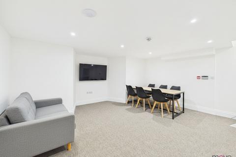 undefined, 31 Kingsholm Road, Gloucester GL1