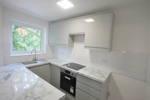 1 bedroom flat to rent, Malcolm Court, Romford Road, Forest Gate