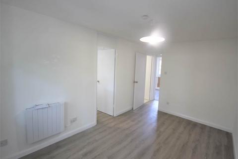 1 bedroom flat to rent, Malcolm Court, Romford Road, Forest Gate