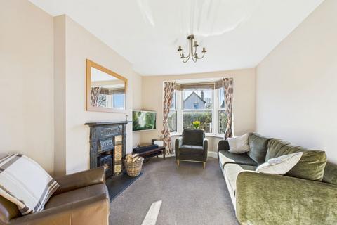 4 bedroom semi-detached house for sale, St. Leonards Road, Horsham RH13