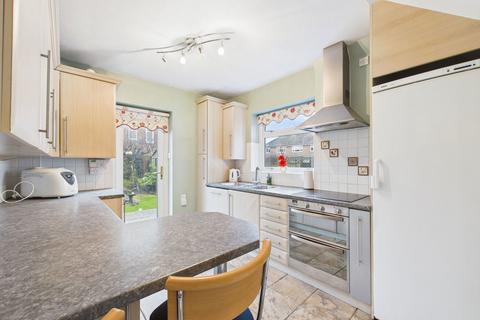 3 bedroom semi-detached house for sale, Churchill Avenue, Horsham RH12