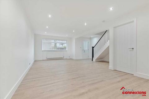 3 bedroom terraced house for sale, Glen Moriston, St Leonards, EAST KILBRIDE