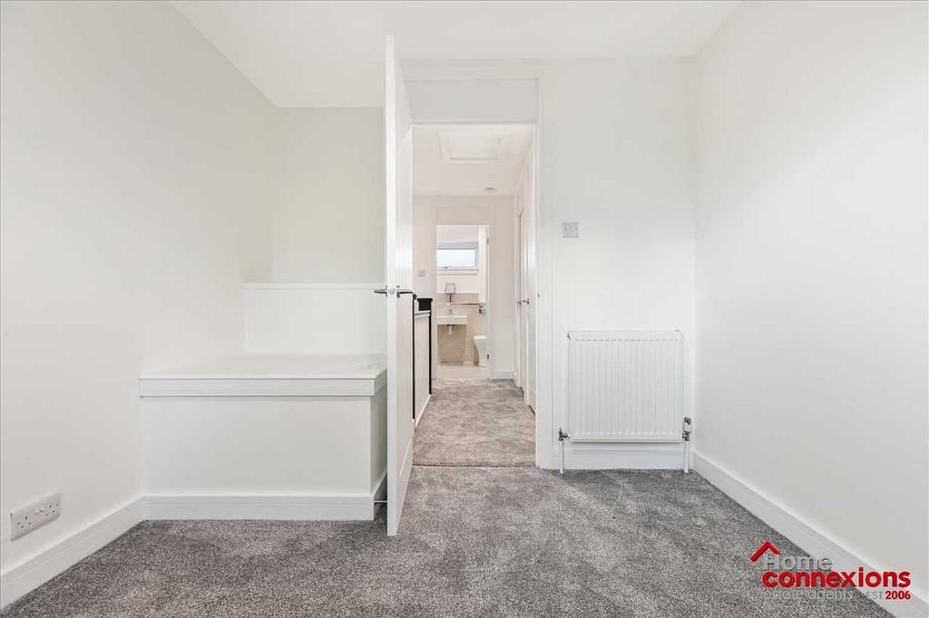 Bedroom Three (2)
