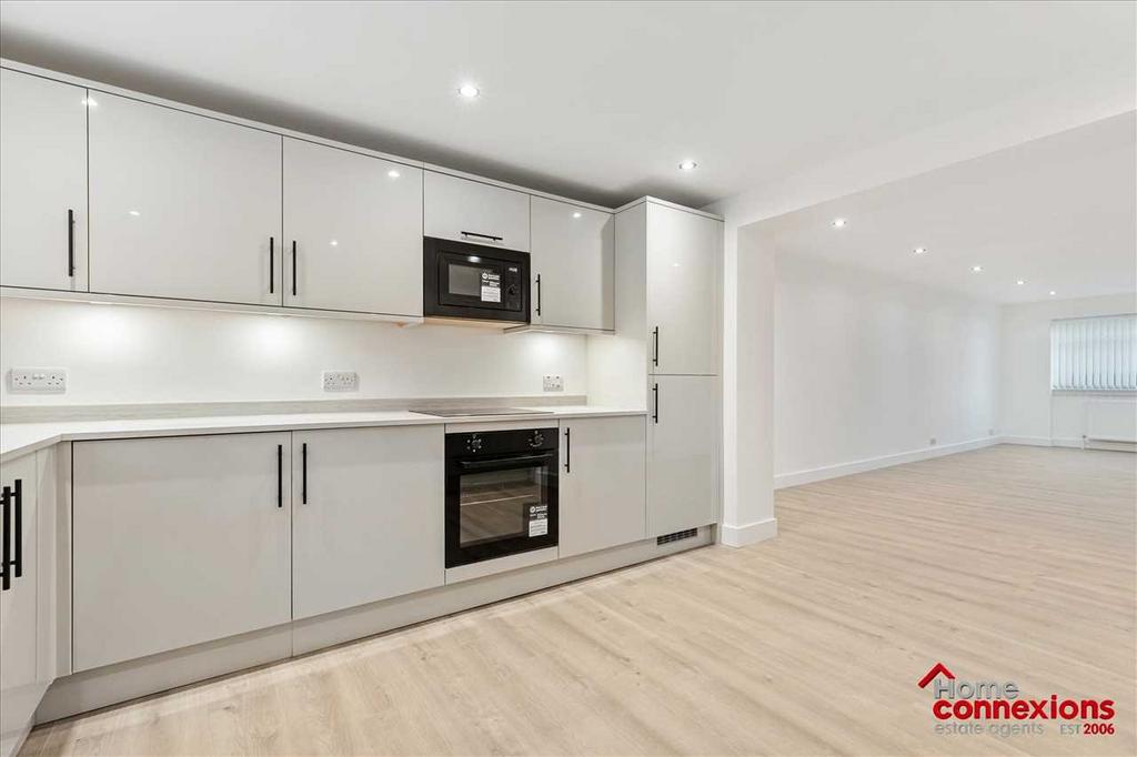 Kitchen (2)