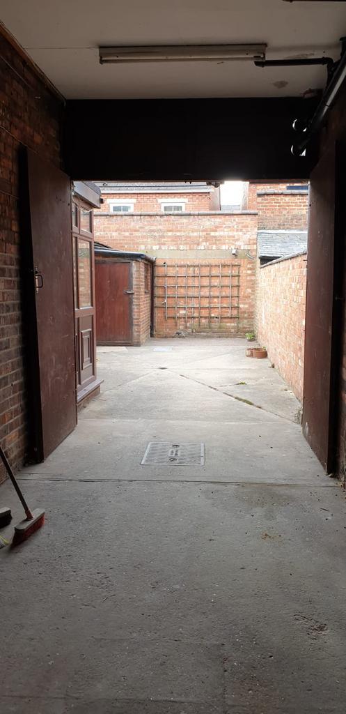 Whats App Image 2019-10-01 at 16.52.25-7.jpeg