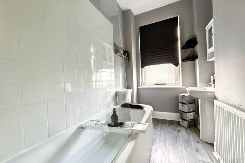 2 bedroom end of terrace house for sale, Price Street, Hebburn, NE31