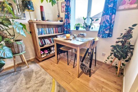 2 bedroom end of terrace house for sale, Kinnerton Way, Exeter EX4
