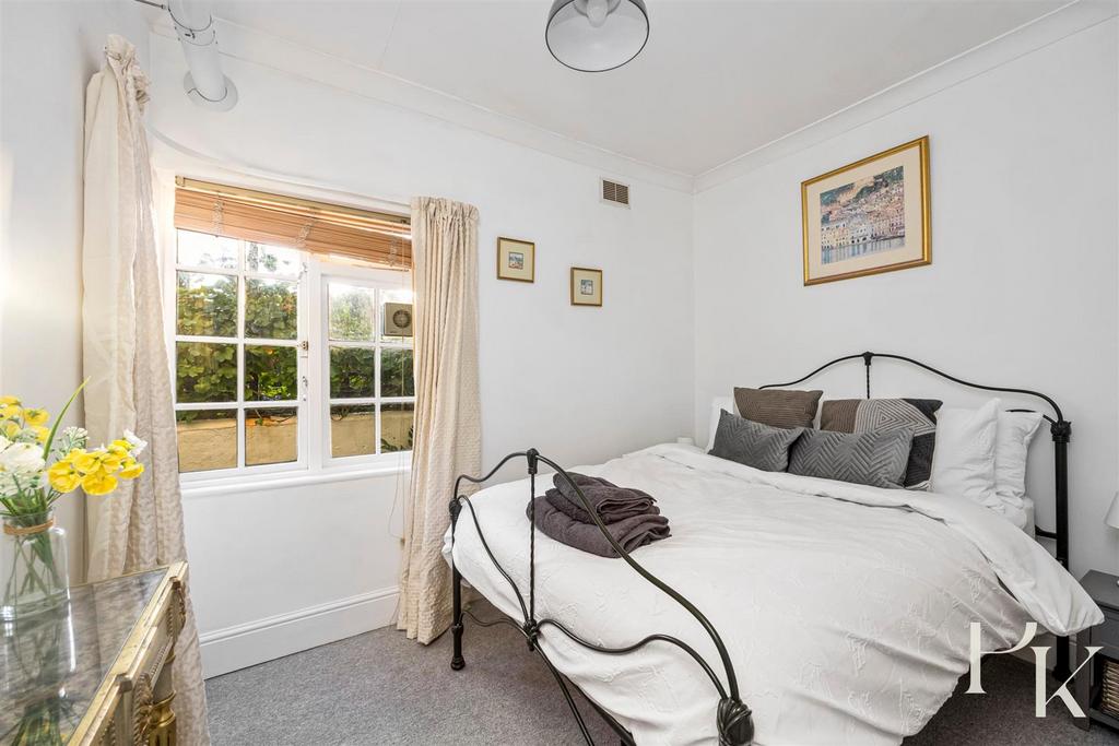 Montpelier Road, 47, 3-017.JPG