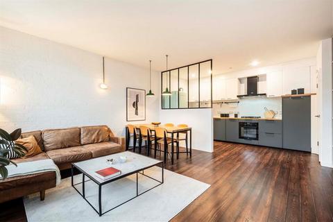 2 bedroom flat for sale, Casson Street, London E1
