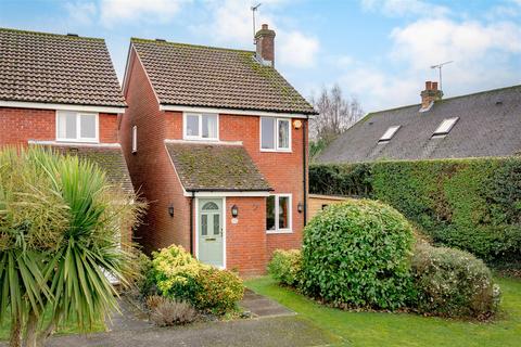 3 bedroom detached house for sale, Comptons Lane, Horsham